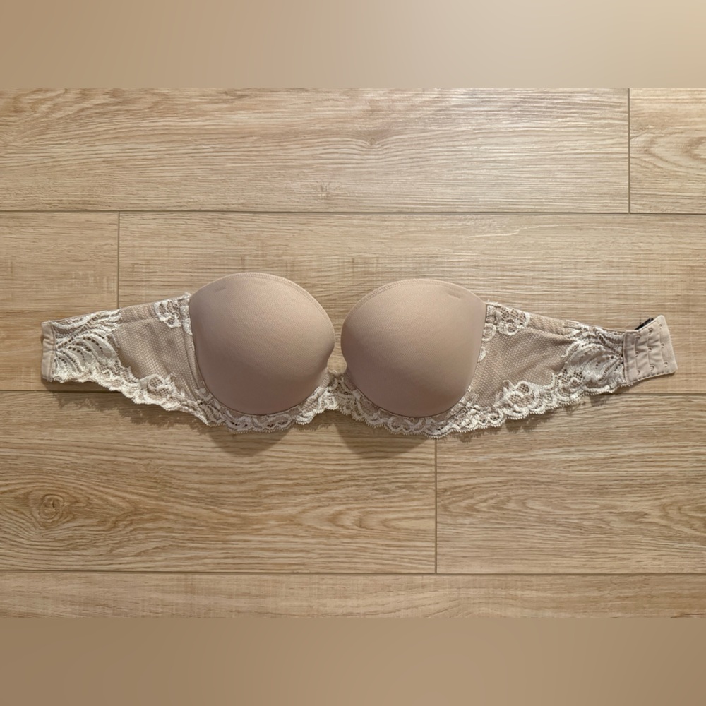 Strapless Lace Trimmed Tan Bra